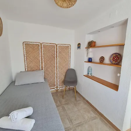 Casa Baelo - 3 Bedroom - New Bathroom - Near Old Town & Beaches *