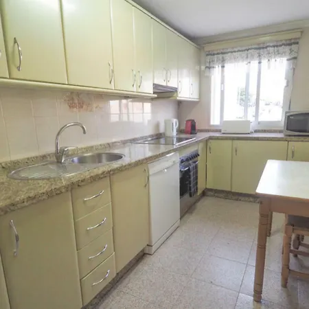 Casa Baelo - 3 Bedroom - New Bathroom - Near Old Town & Beaches Tarifa